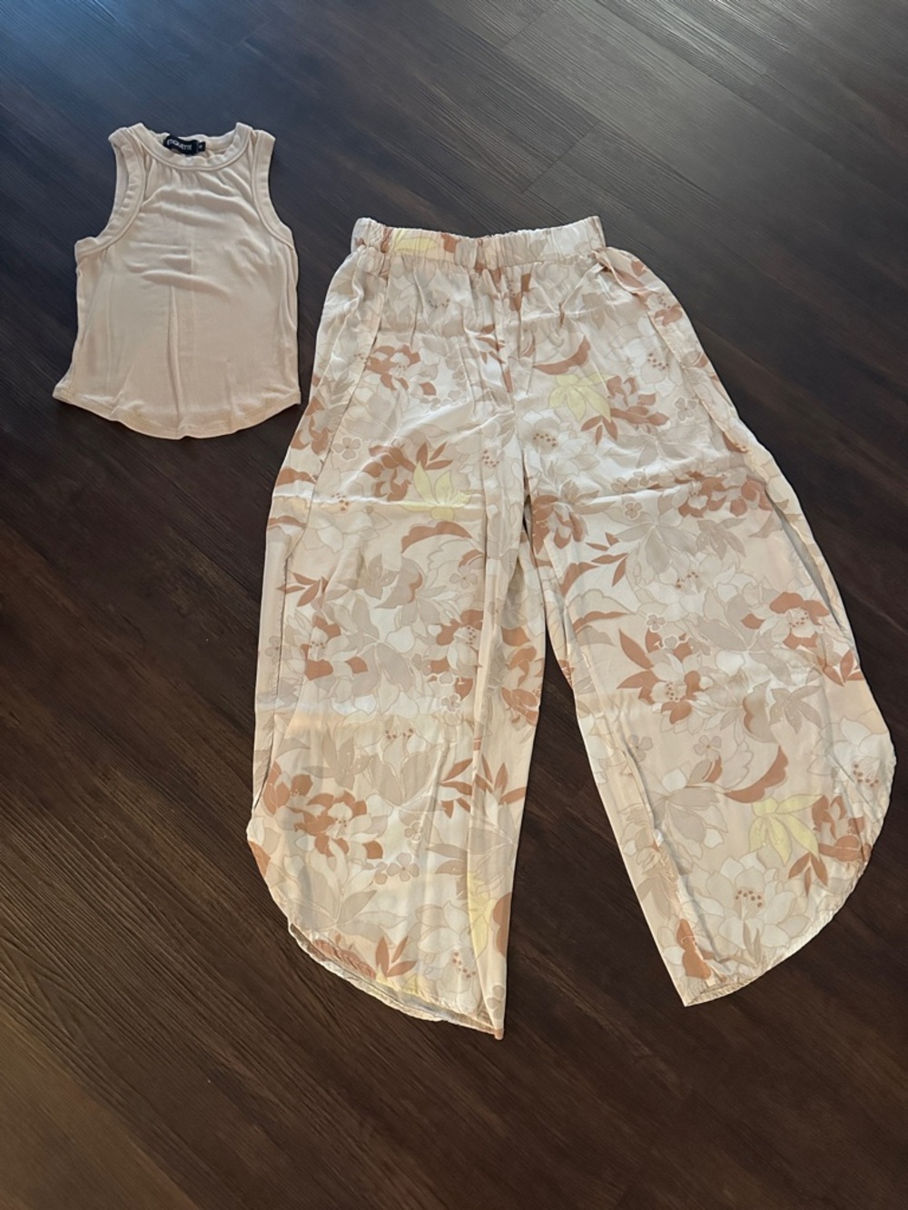 Wide-Leg Floral Palazzo Pants - Cream & Tan